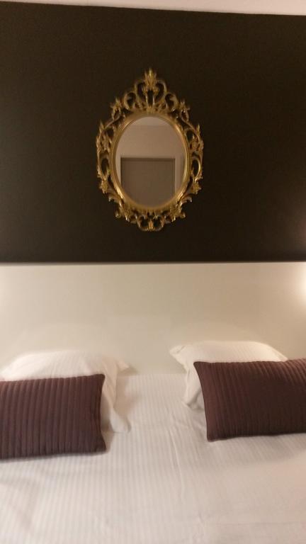 Hotel Du Grand Cerf Douai Chambre photo